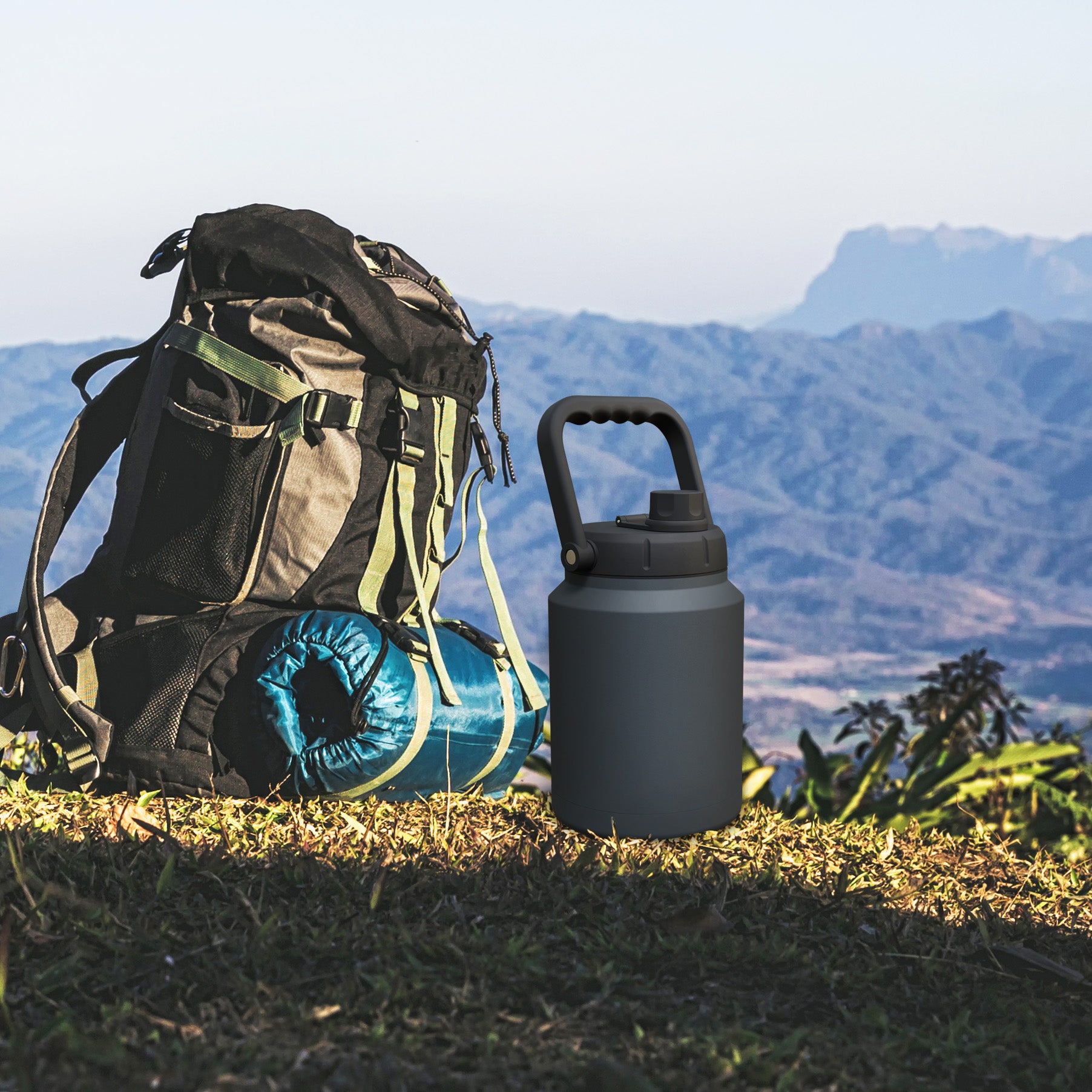 Mighty Jug - Insulated Half Gallon Black Water Jug | ASOBU – ASOBU®